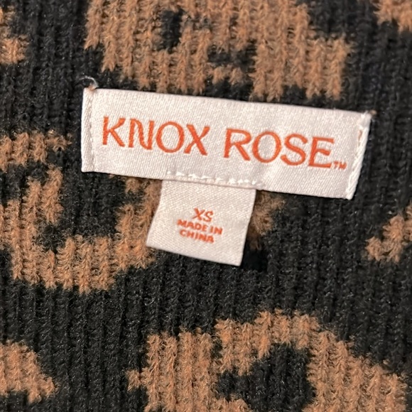 Knox Rose Women's Leopard Sweater Size Extra Small - Picture 2 of 5